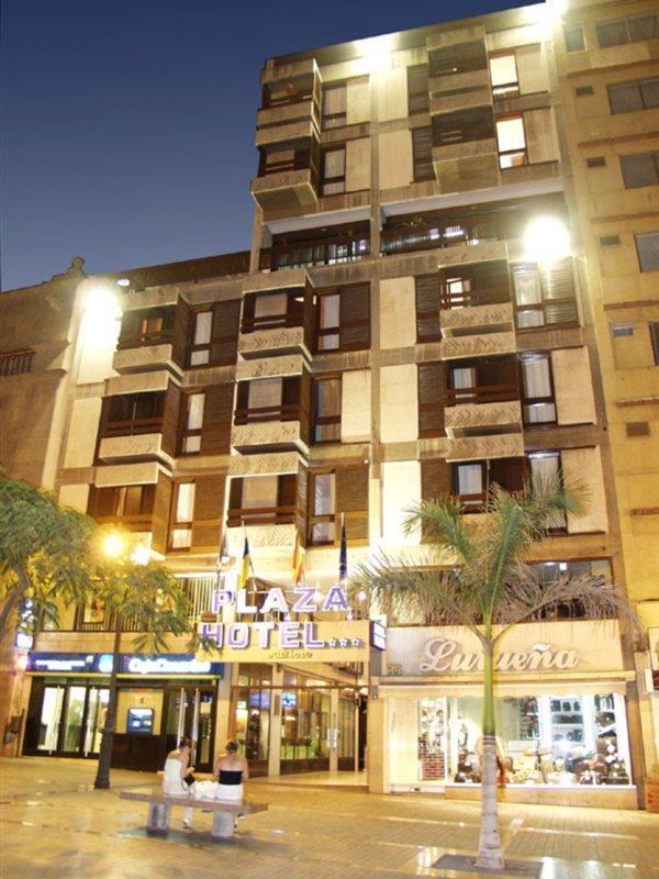 Adonis Plaza 3*